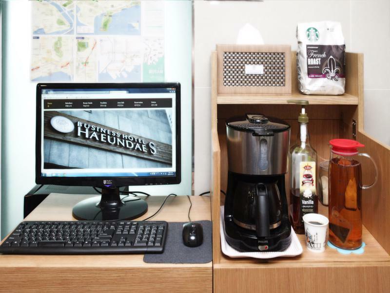 Business Hotel Haeundae S Μπουσάν Εξωτερικό φωτογραφία